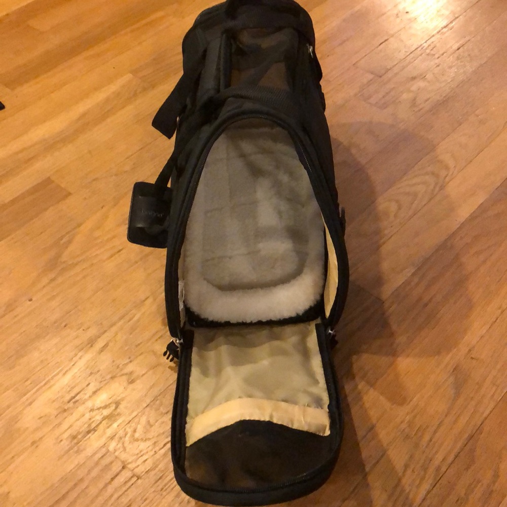 Bergan Pet Carrier - Picture 2 of 8